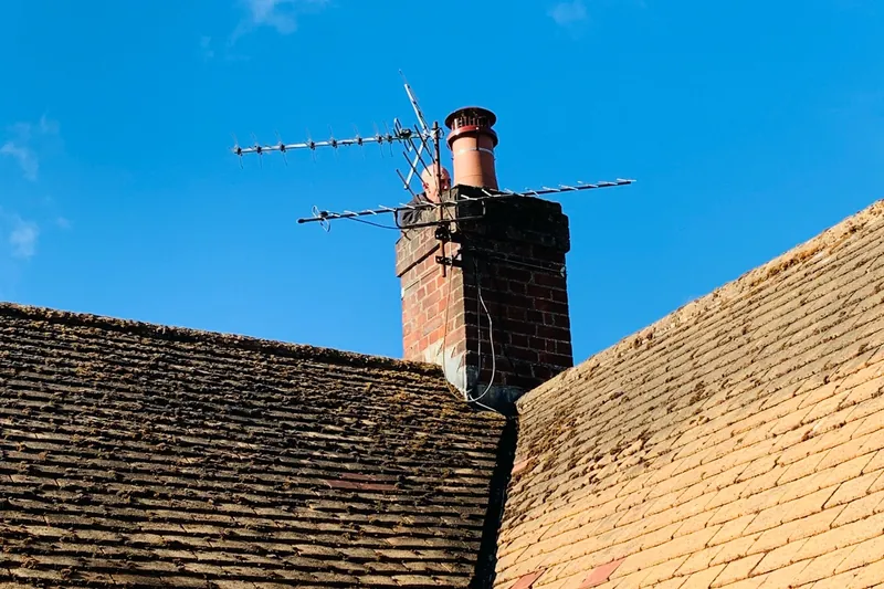 Lead flashing repairs and chimney pointing in Faversham, Kent